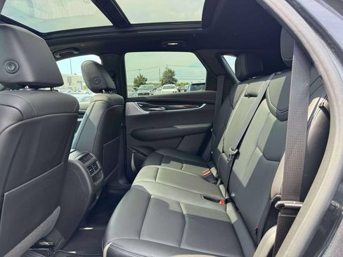 Used 2021 Cadillac XT5 Premium Luxury AWD/4WD image 14