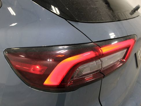 Used 2024 Ford Escape ST-Line image 23