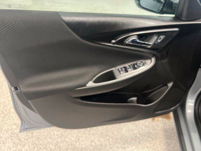 Used 2023 Chevrolet Malibu LT FWD image 23