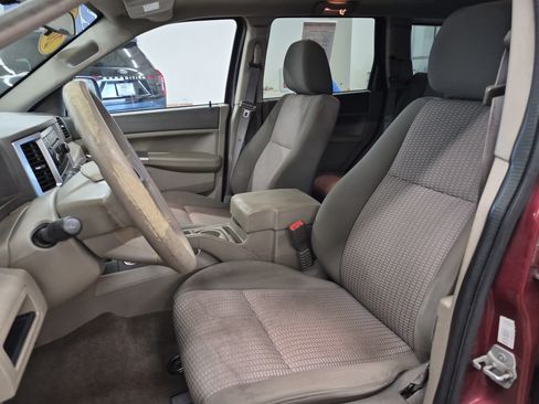 Used 2008 Jeep Grand Cherokee Laredo RWD image 11