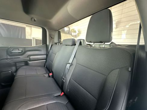 Used 2021 Chevrolet Silverado 1500 LT RWD image 22