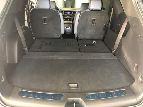 Used 2023 Buick Enclave Essence w/ Trailering Package, 5000 lbs. AWD/4WD image 12
