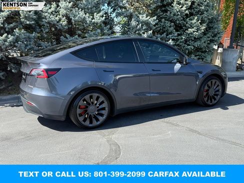 Used 2023 Tesla Model Y Performance AWD/4WD image 9