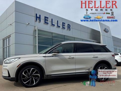 Used 2024 Lincoln Corsair Reserve w/ Equipment Group 201A AWD/4WD image 1