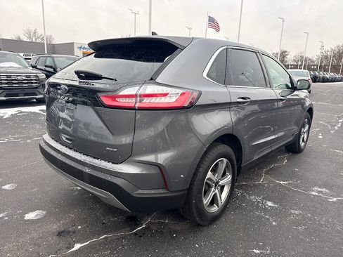 Used 2024 Ford Edge SEL w/ Convenience Package image 7