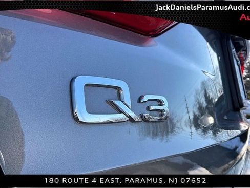 Used 2023 Audi Q3 2.0T Premium w/ Convenience Package image 23