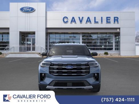 Used 2026 Ford Explorer Active w/ Active Comfort Package AWD/4WD image 6