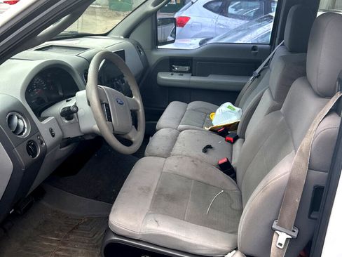 Used 2005 Ford F150 XLT image 10