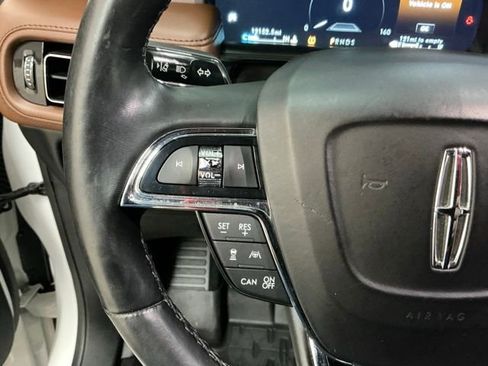 Used 2022 Lincoln Nautilus Reserve w/ Equipment Group 201A image 26