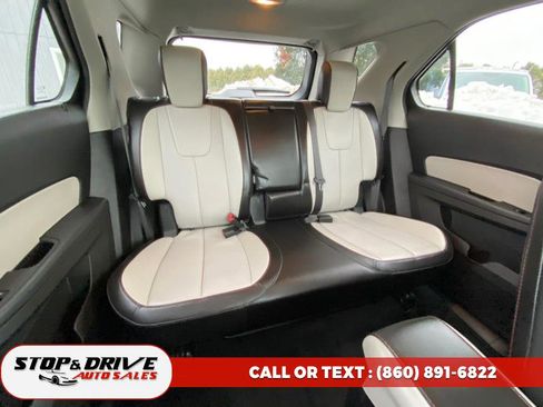 Used 2012 Chevrolet Equinox LT image 16
