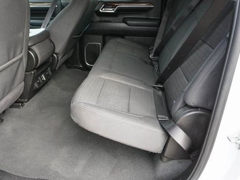 Used 2024 GMC Sierra 1500 SLE image 14