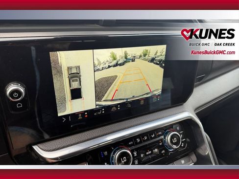 Used 2024 GMC Sierra 1500 Denali AWD/4WD image 27
