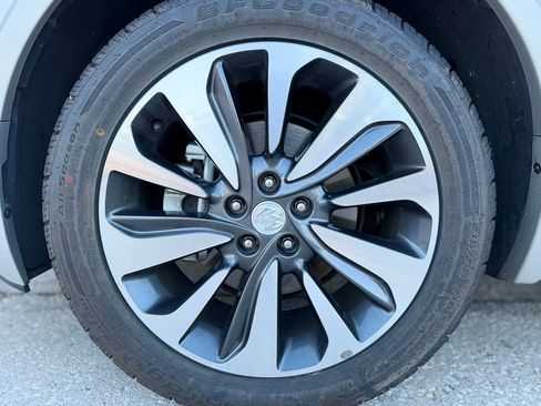 Used 2017 Buick Encore Premium FWD image 9