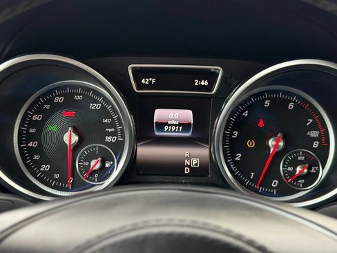 Used 2017 Mercedes-Benz GLS 450 4MATIC w/ Premium Package image 33