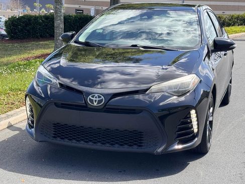 Used 2017 Toyota Corolla SE image 4