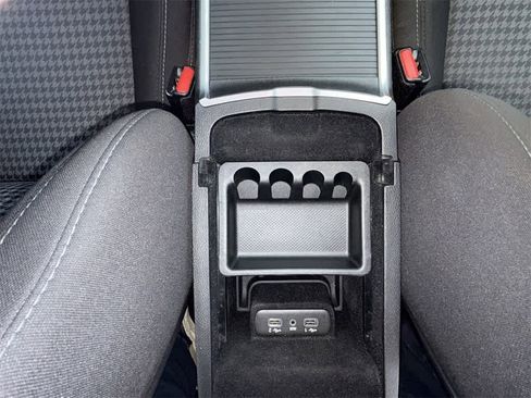 Used 2023 Dodge Charger GT image 21