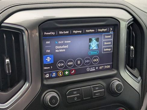 Used 2022 Chevrolet Silverado 3500 LT w/ Convenience Package image 18