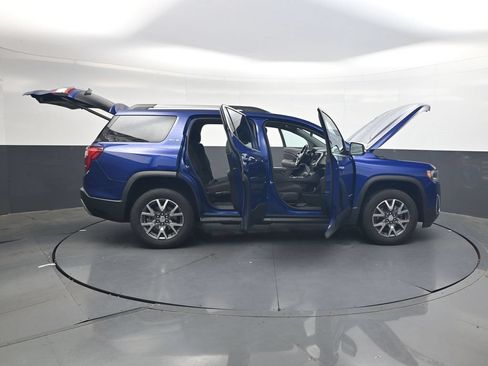 Used 2023 GMC Acadia SLE w/ Driver Convenience Package FWD image 42