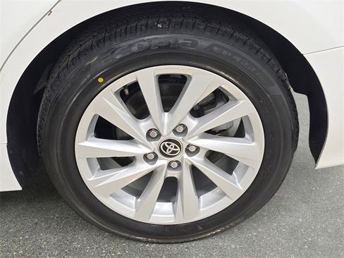 Certified 2024 Toyota Camry LE image 29