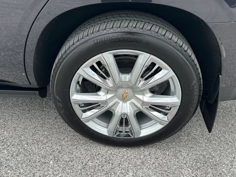 Certified 2024 Chevrolet Tahoe High Country AWD/4WD image 9