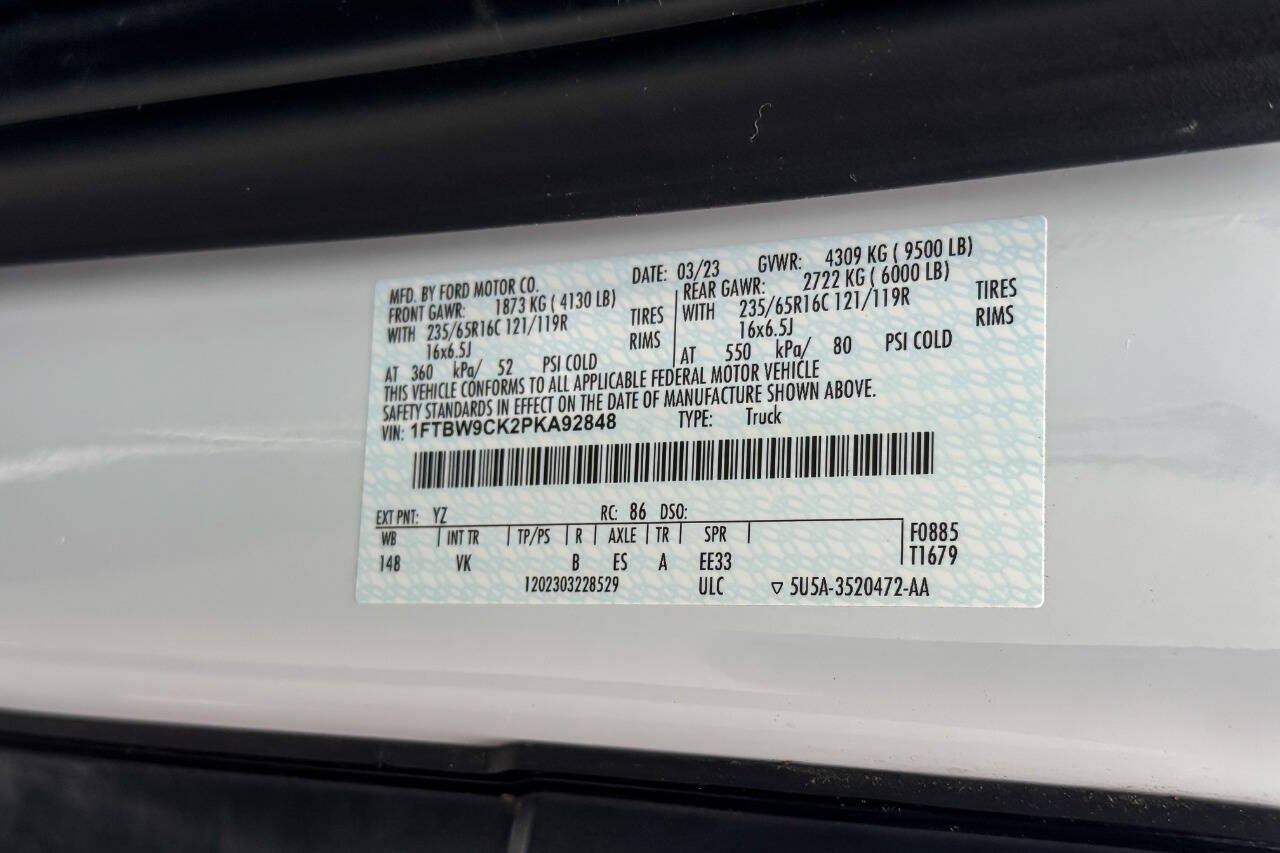 Used 2023 Ford E-Transit Medium Roof RWD image 16
