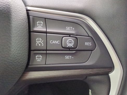 New 2026 Jeep Grand Cherokee L 4WD image 26