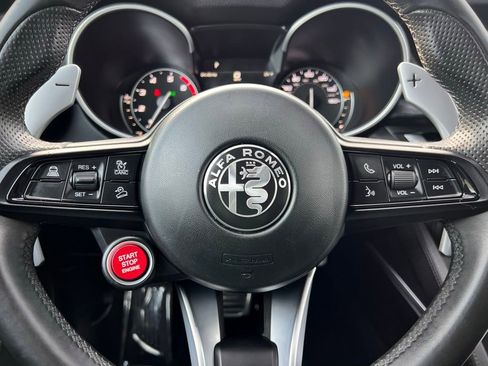 Used 2023 Alfa Romeo Stelvio Sprint image 46
