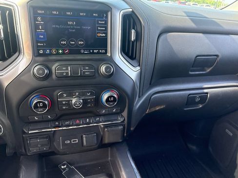 Used 2021 Chevrolet Silverado 1500 RST w/ Texas Edition Plus AWD/4WD image 15