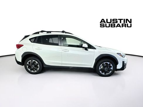 Certified 2022 Subaru Crosstrek 2.0i Premium AWD/4WD image 8