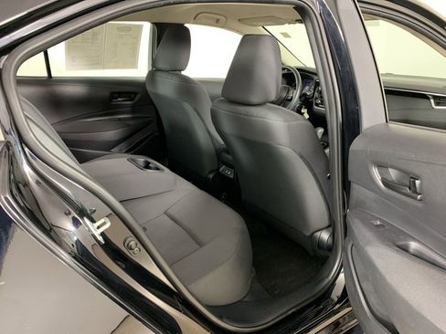 Used 2024 Toyota Corolla LE image 33