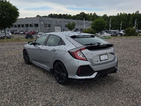 Used 2017 Honda Civic Sport image 3