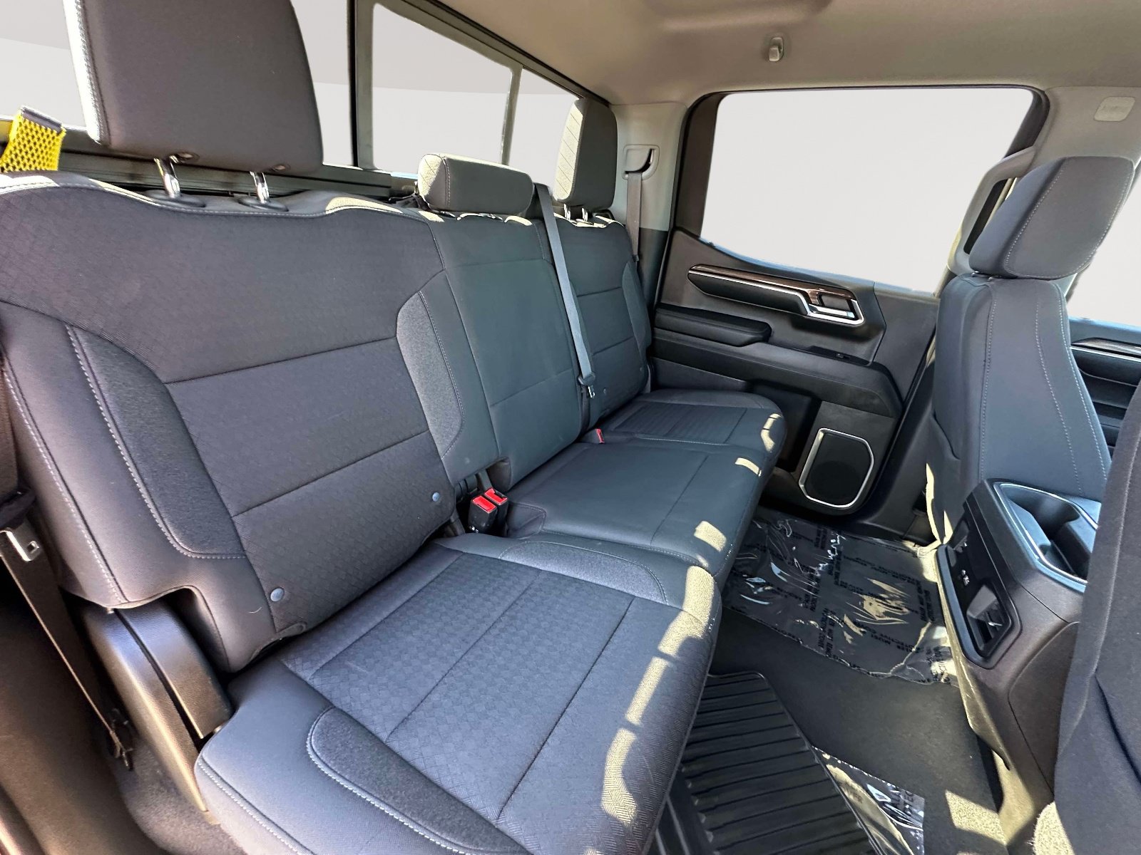 Used 2023 Chevrolet Silverado 1500 LT w/ Z71 Off-Road Package AWD/4WD image 27