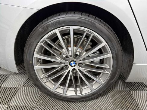 Used 2019 BMW 530e w/ Convenience Package RWD image 15