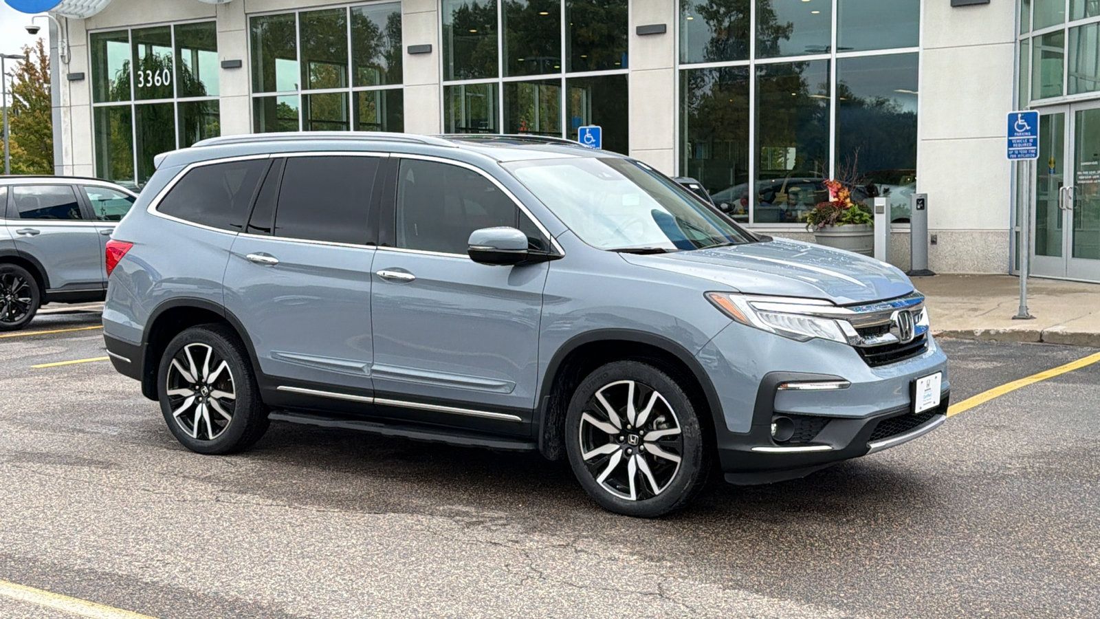 Certified 2022 Honda Pilot Elite image 1
