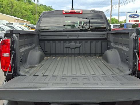 Used 2020 Chevrolet Colorado LT w/ LT Convenience Package AWD/4WD image 30