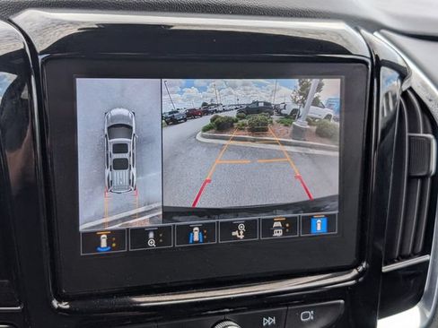 Used 2023 Chevrolet Traverse Premier w/ Redline Edition FWD image 22