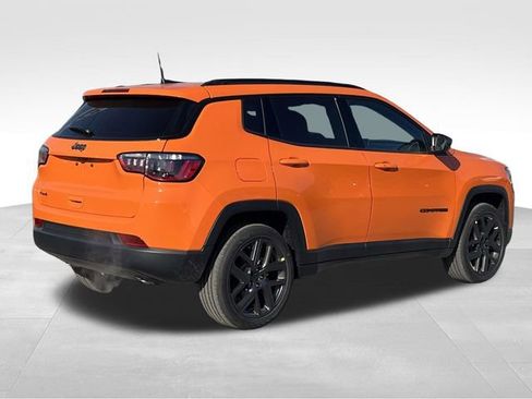 New 2026 Jeep Compass Latitude w/ Sun and Sound Group image 7