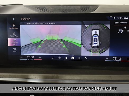 Used 2024 BMW X7 xDrive40i w/ Executive Package image 7