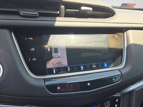Used 2021 Cadillac XT5 Sportv AWD/4WD image 14