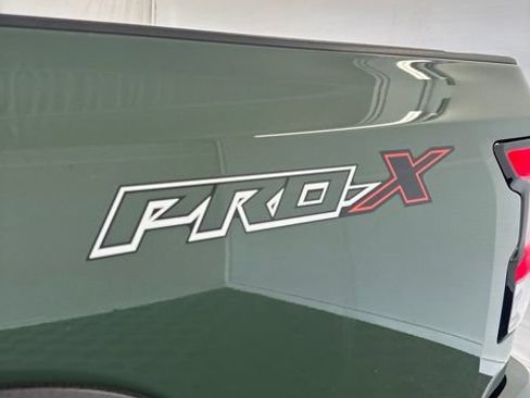 Certified 2024 Nissan Frontier Pro-X RWD image 17