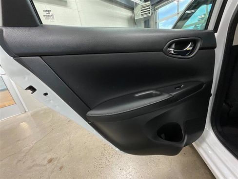 Used 2018 Nissan Sentra S image 16