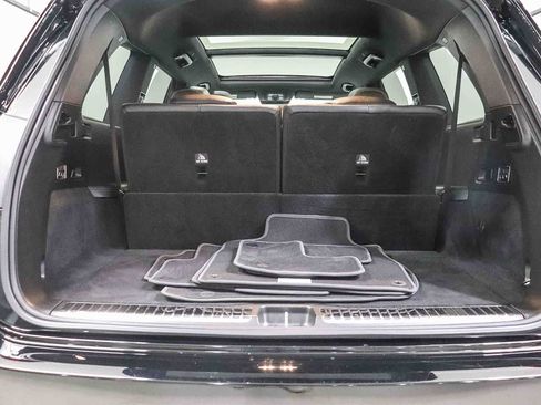 Used 2025 Mercedes-Benz GLS 450 4MATIC image 26