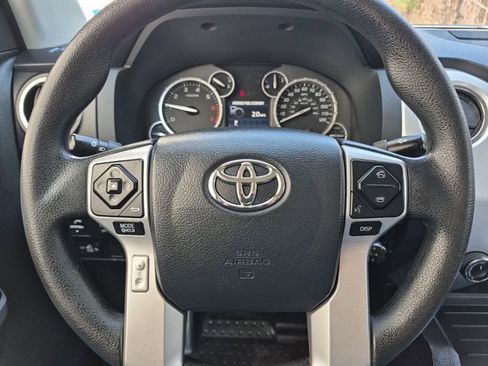 Used 2017 Toyota Tundra SR5 w/ SR5 Upgrade Package image 21