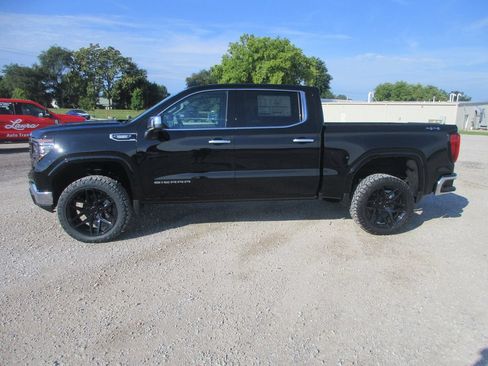 New 2026 GMC Sierra 1500 SLT w/ SLT Convenience Package AWD/4WD image 10