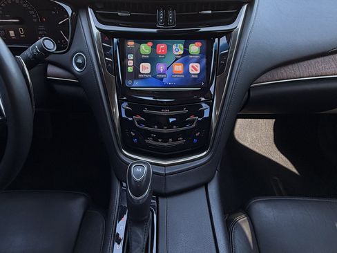 Used 2018 Cadillac CTS Luxury RWD image 18