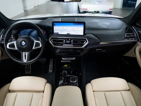 Used 2024 BMW X3 M40i w/ Premium Package image 9