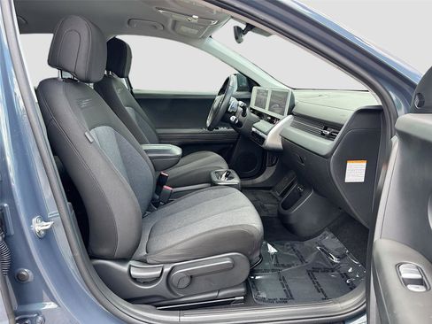Used 2024 Hyundai Ioniq 5 SEL RWD image 27