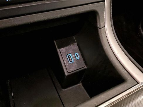 Used 2022 Ford Edge SEL AWD/4WD image 31