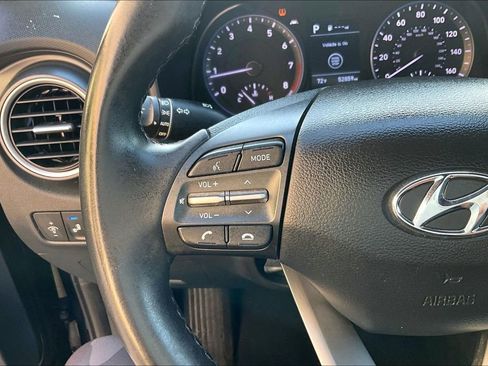 Used 2019 Hyundai Kona SEL image 18