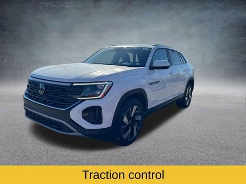 Used 2024 Volkswagen Atlas Cross Sport SE image 9